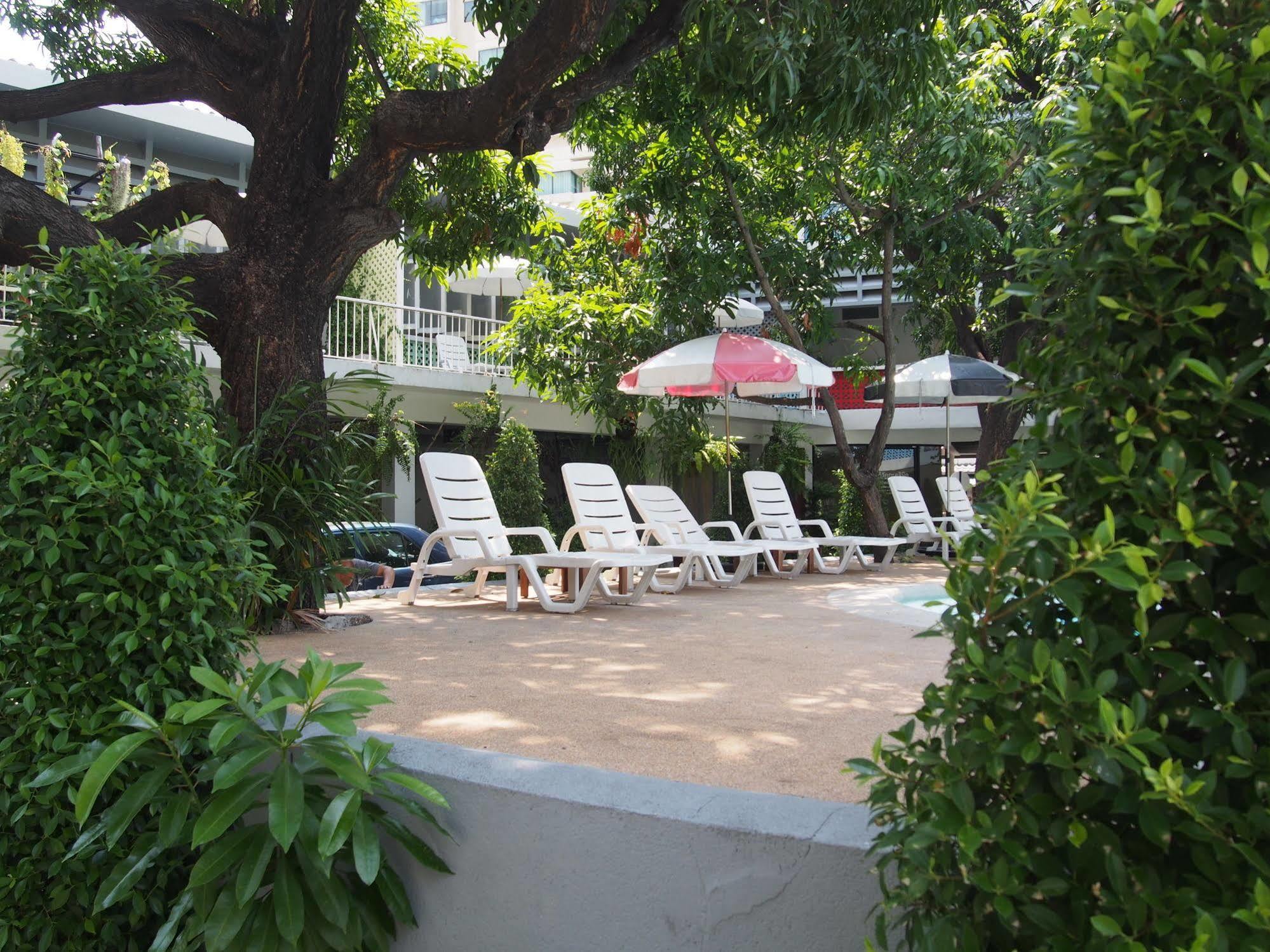 Hotel Retroasis Bangkok Zewnętrze zdjęcie